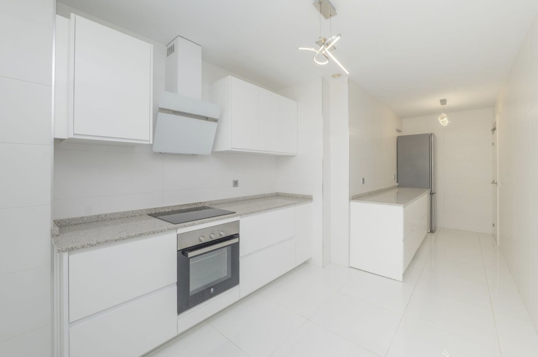 Apartment in Marbella, Andalusia, Spain 2 - 19058574