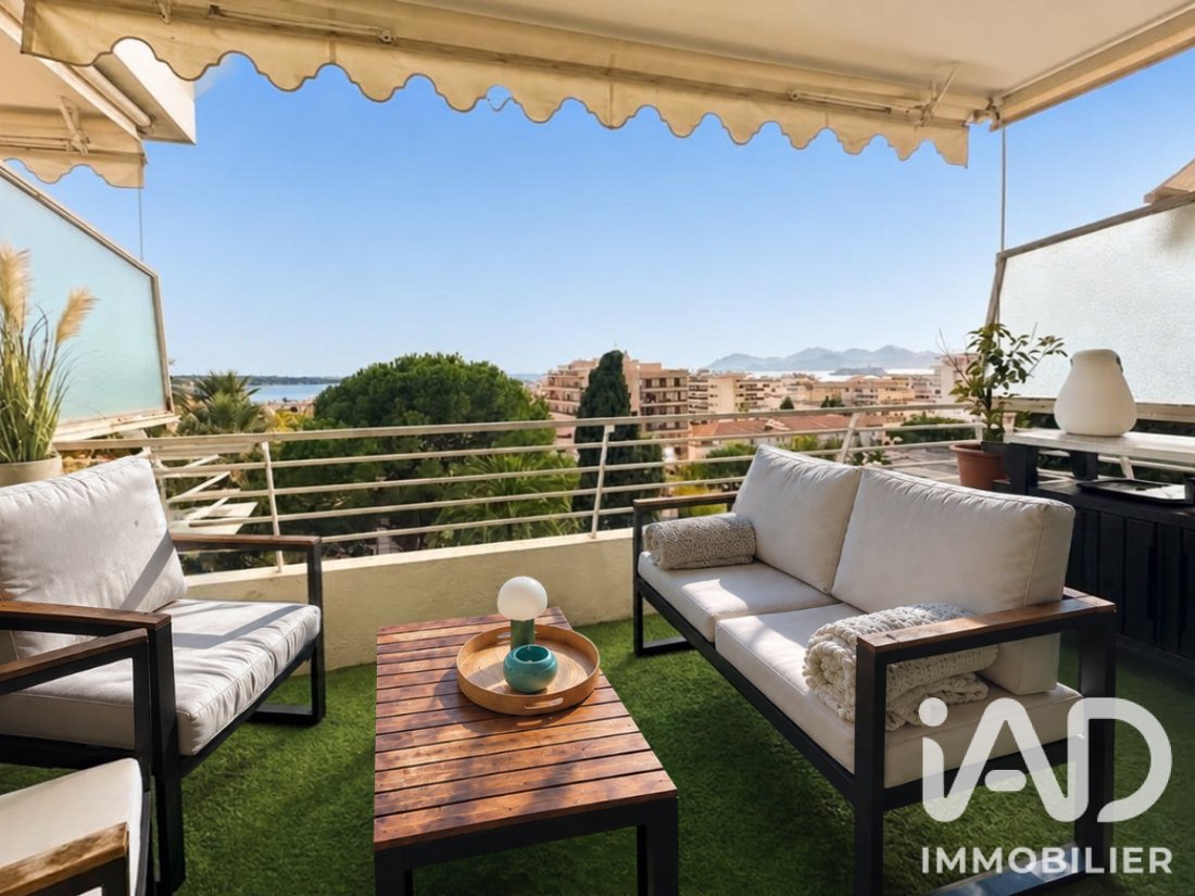Apartment in La Source, Cannes, France 2 - 19058758