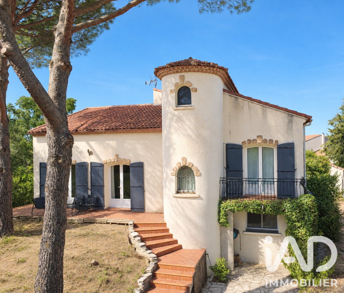 House in Centre Ville, Castries, France 1 - 19058765