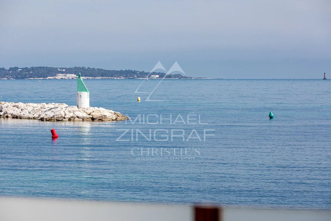 Maison à Cannes, Provence-Alpes-Côte d'Azur, France 2 - 14005315