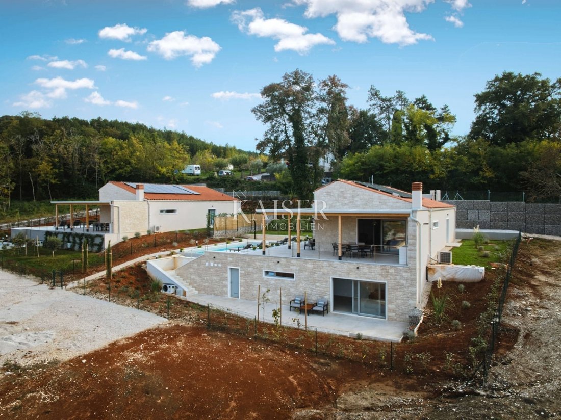 Villa in Opcina Motovun, Istria County, Croatia 4 - 13450243