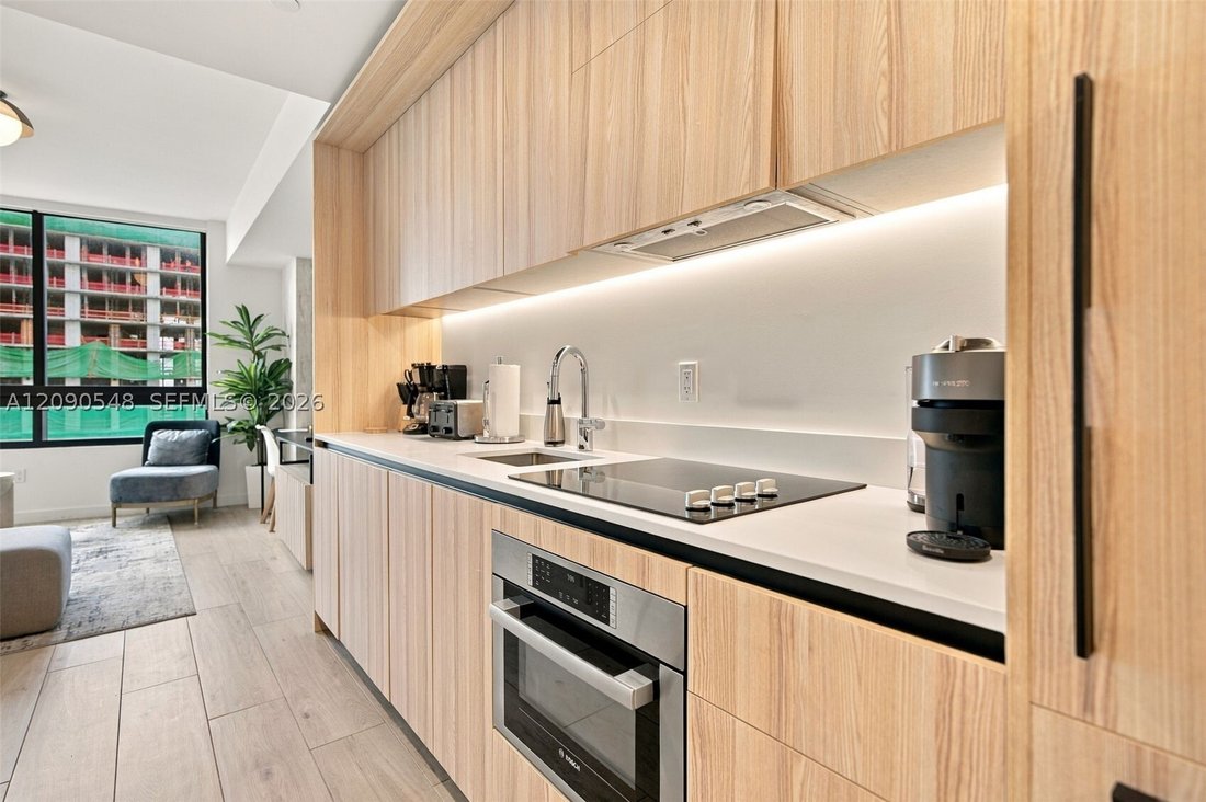Condominio en Miami, Florida, Estados Unidos 4 - 19058012