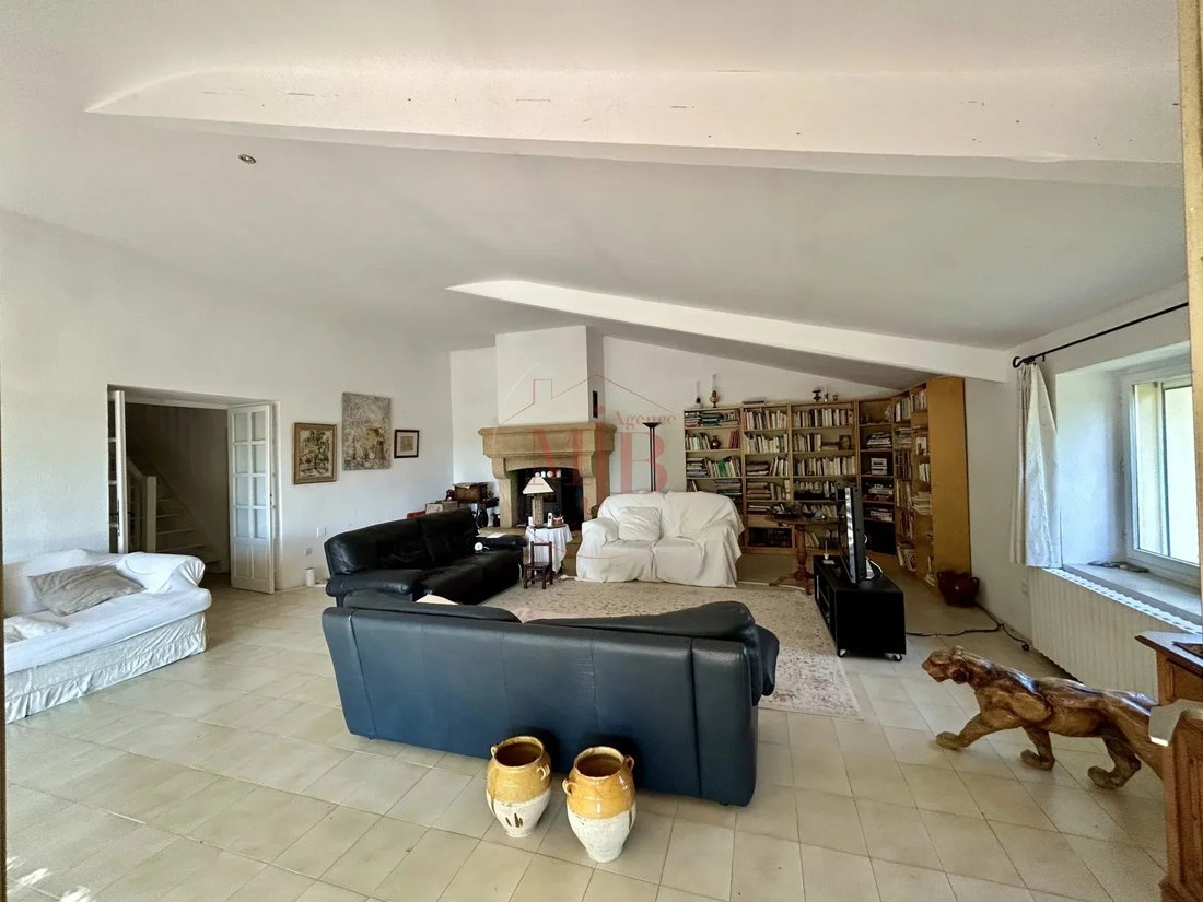 Casa a Lambesc, Provenza-Alpi-Costa Azzurra, Francia 4 - 19055204