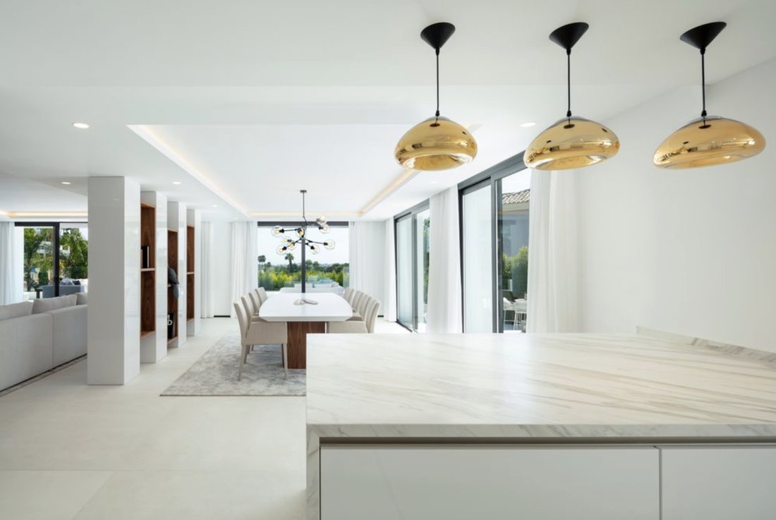 Villa in Nueva Andalucia, Marbella, Spain 3 - 19058594