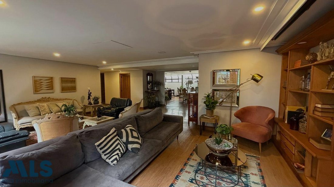 Apartamento en Medellín, Antioquia, Colombia 2 - 19057667