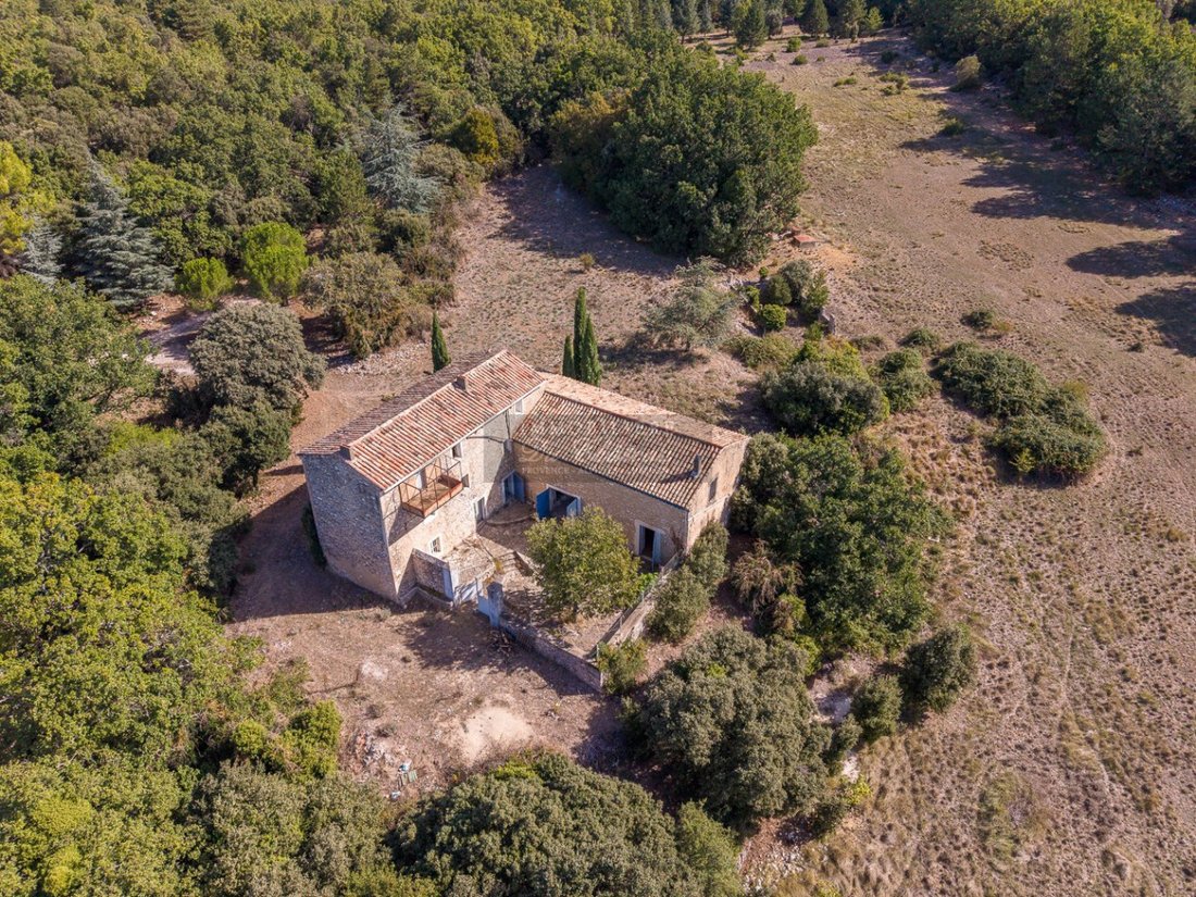 Maison à Gordes, Provence-Alpes-Côte d'Azur, France 1 - 19057749