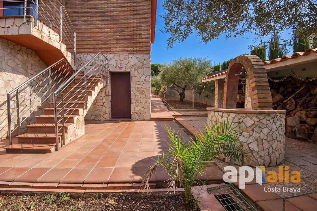 Chalet in Calonge i Sant Antoni, Katalonien, Spanien 3 - 19058182