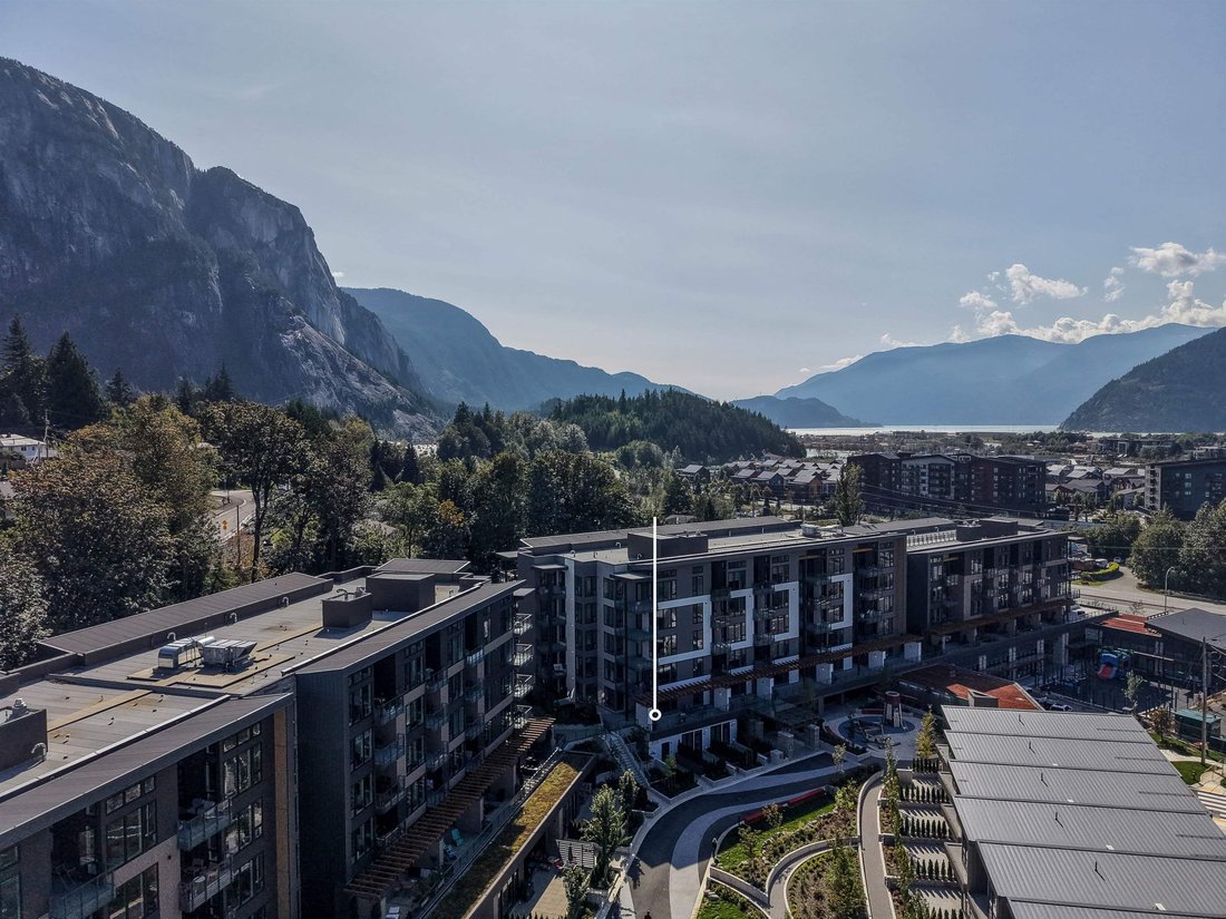 Eigentumswohnung in Squamish, Britisch-Kolumbien, Kanada 2 - 19057854
