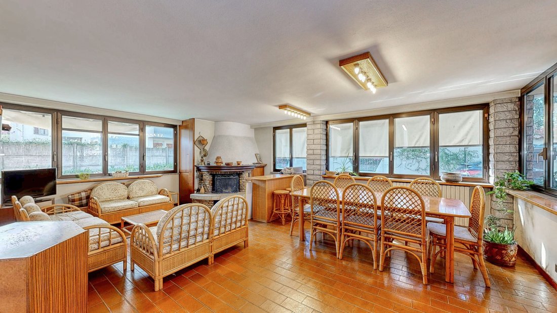 Villa in Cologno Monzese, Lombardy, Italy 4 - 19058679