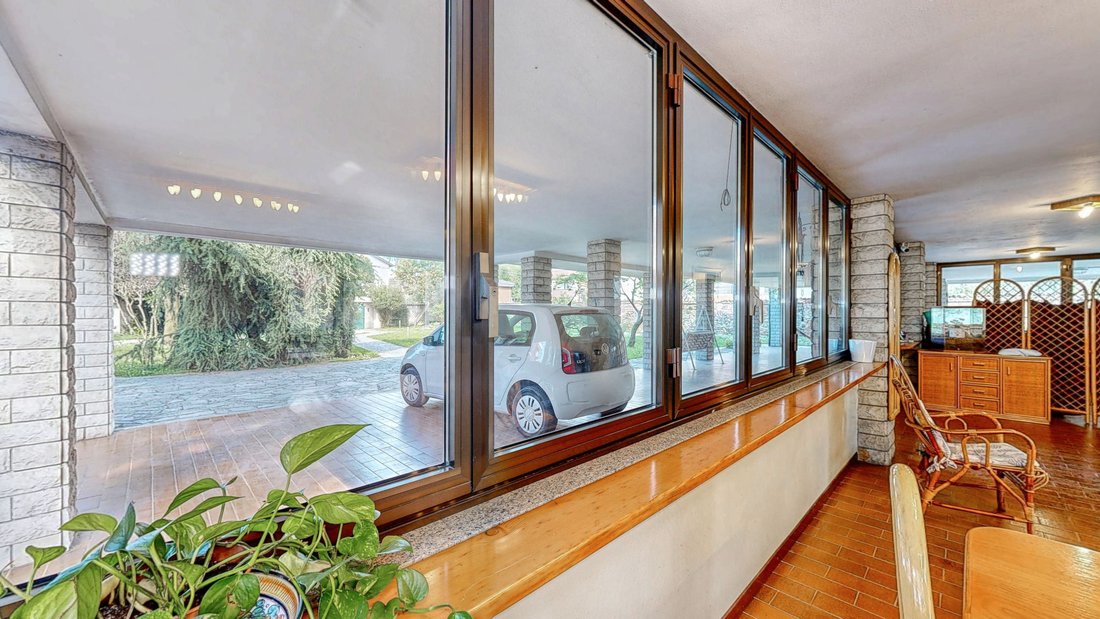 Villa in Cologno Monzese, Lombardy, Italy 3 - 19058679