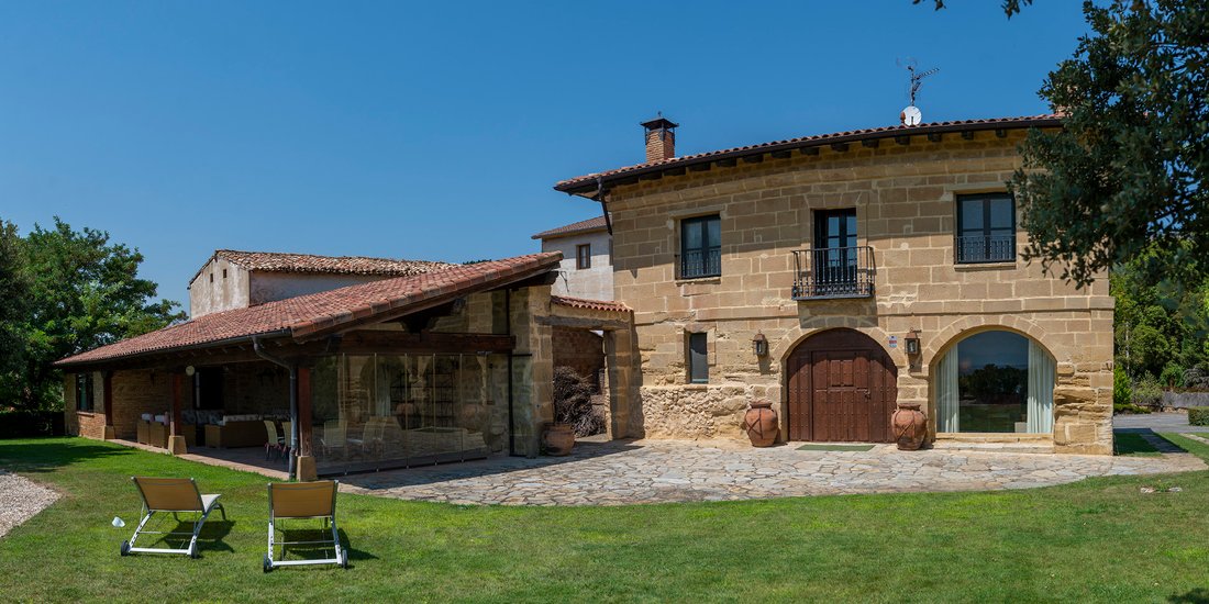 Corps de ferme à Villalba de Rioja, La Rioja, Espagne 1 - 17328791