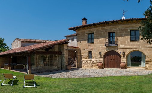 Farm Ranch in Villalba de Rioja, La Rioja, Spanien 1