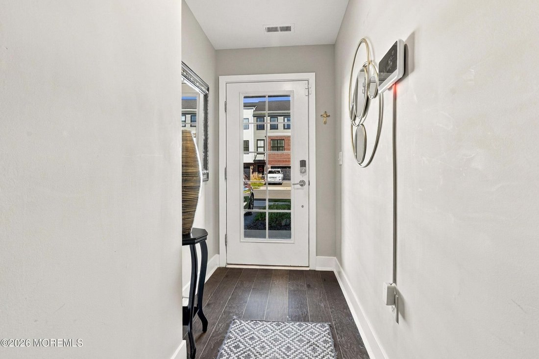 Condo in Tinton Falls, New Jersey, United States 4 - 19058760