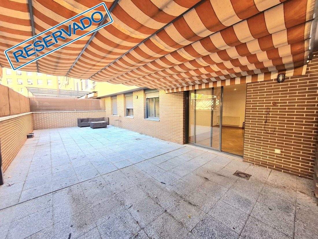 Appartamento a Coslada, Madrid, Spagna 1 - 19058842