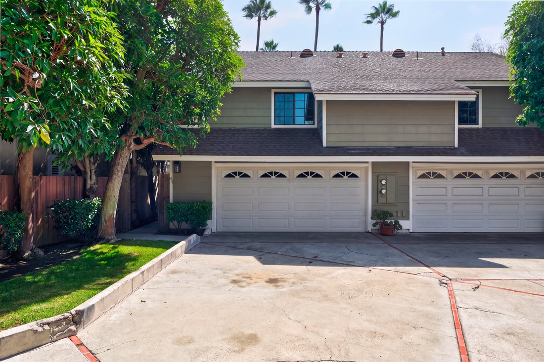 Condo in Costa Mesa, California, United States 4 - 19058922