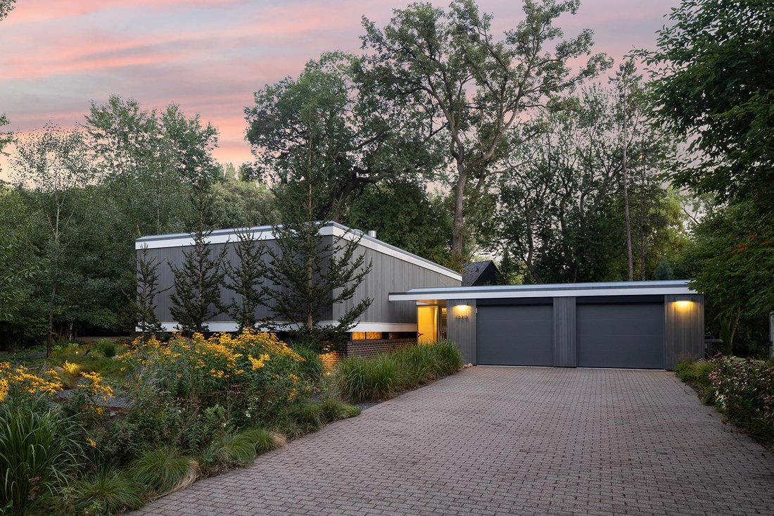 House in Minneapolis, Minnesota, United States 5 - 19058828