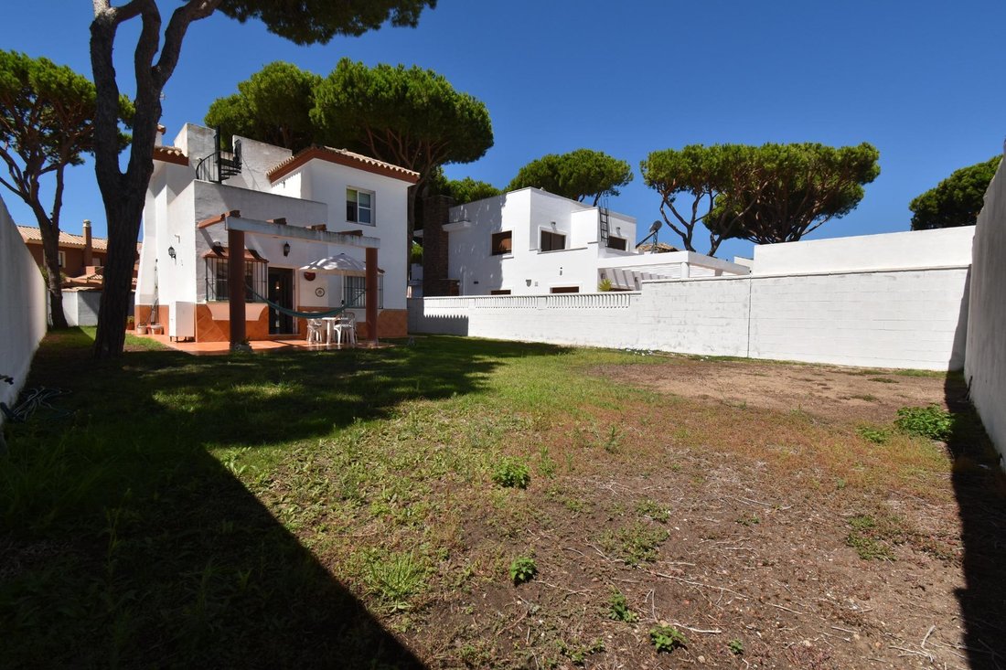 Chalet en Chiclana de la Frontera, Andalucía, España 4 - 19058847