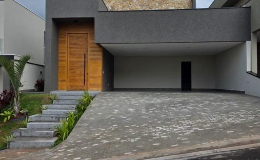 House in Atibaia, State of São Paulo, Brazil 1
