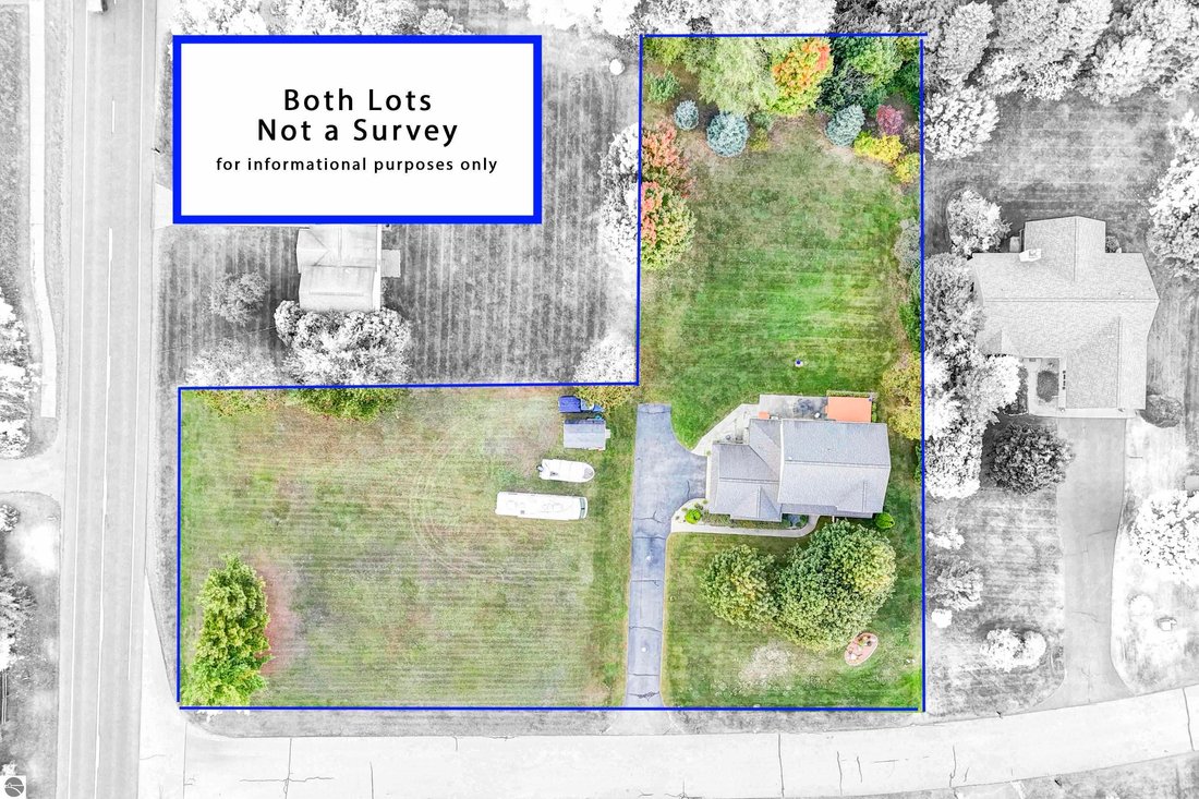House in Garfield Township, Michigan, United States 2 - 19059008