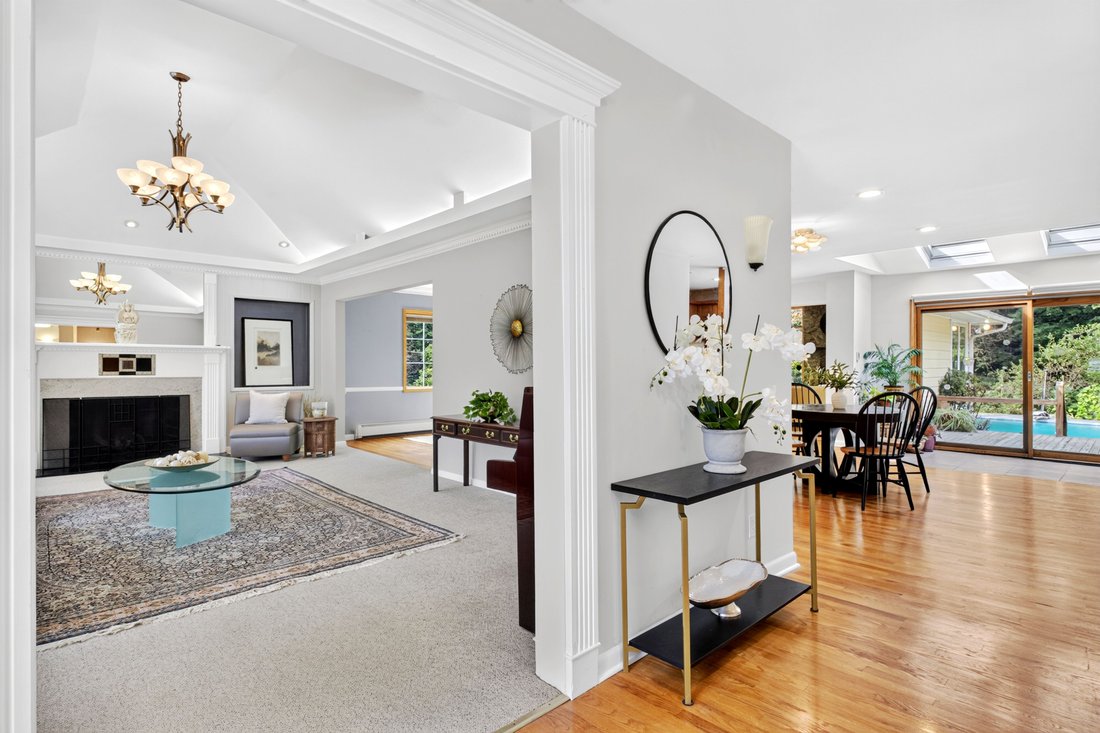 Haus in Manhasset, New York, Vereinigte Staaten 4 - 19059091