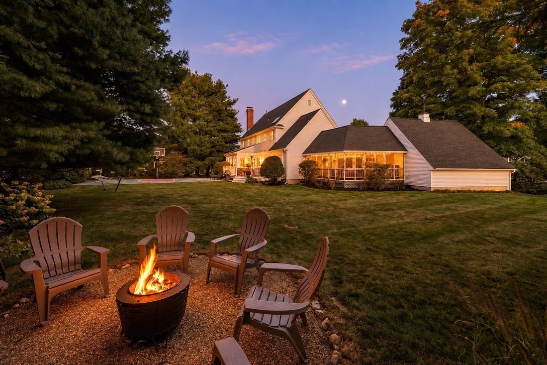 Casa a Westborough, Massachusetts, Stati Uniti 2 - 19058977