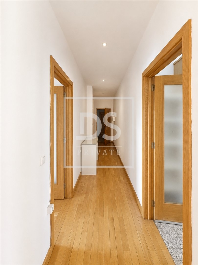 Apartment in Cedofeita, Santo Ildefonso, Se, Miragaia, Sao Nicolau e Vitoria, Porto District, Portugal 3 - 19059066
