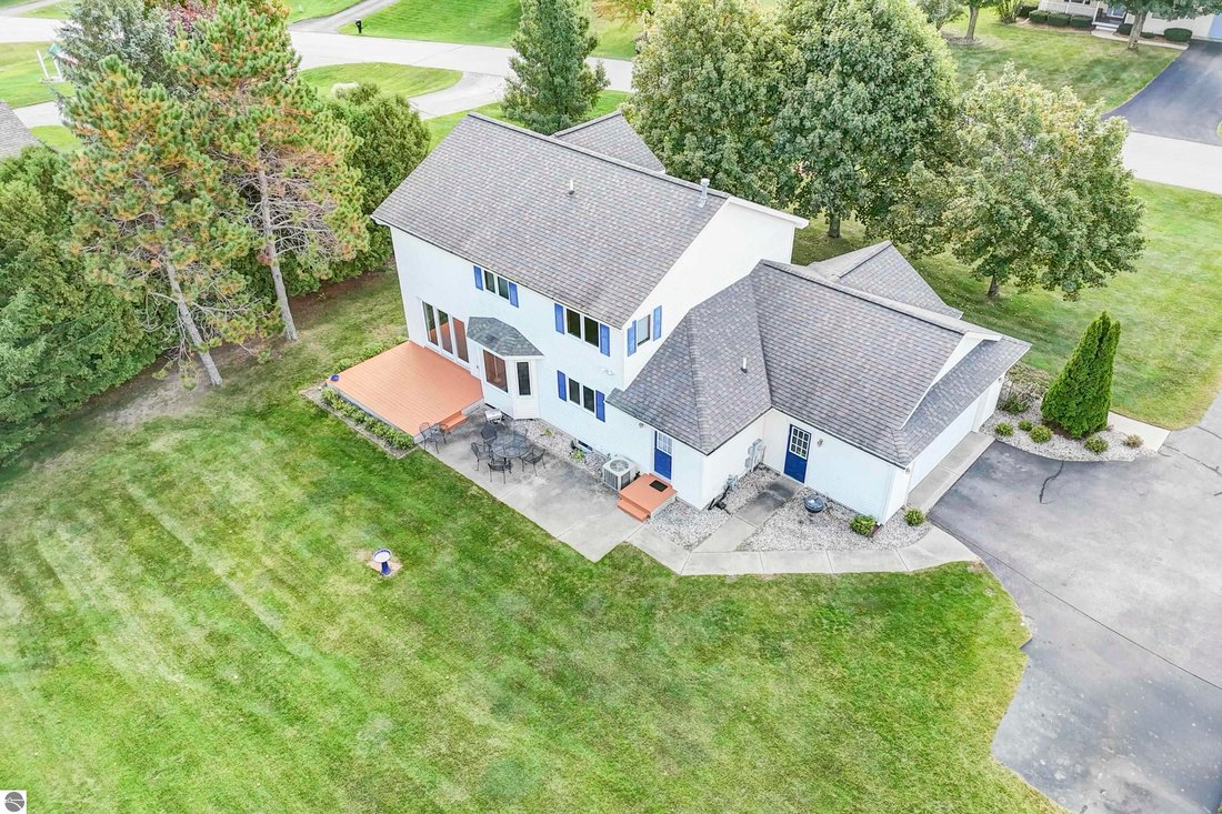 House in Garfield Township, Michigan, United States 5 - 19059008