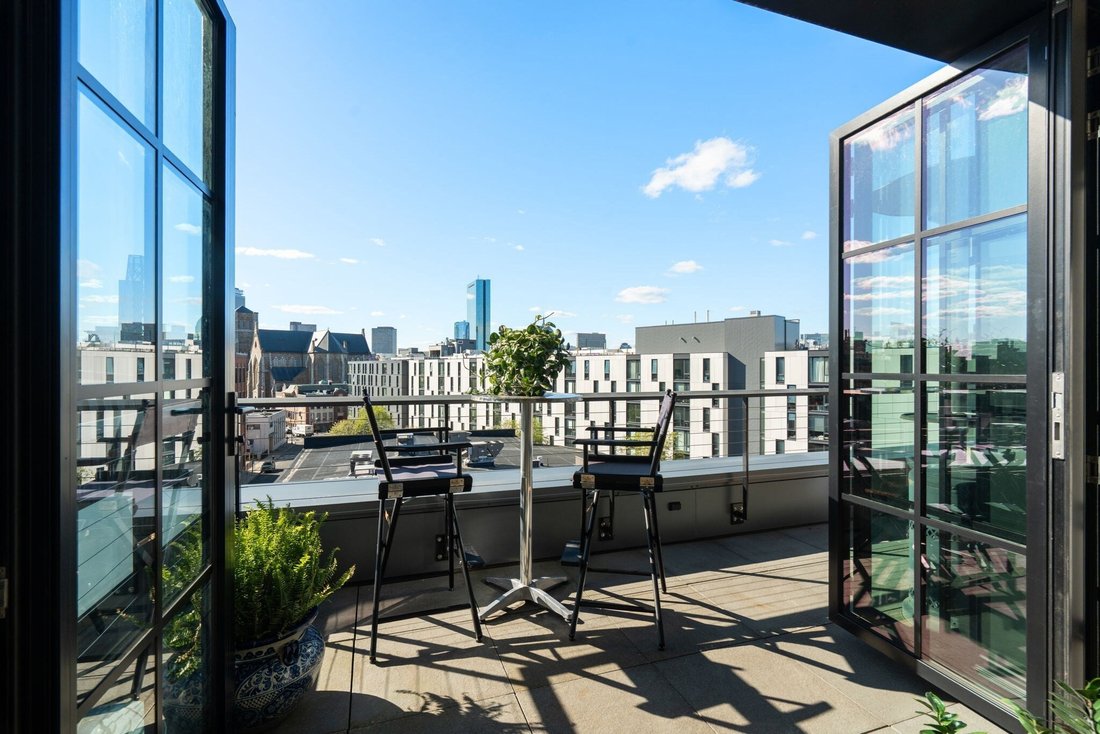 Condo in Boston, Massachusetts, United States 1 - 19058971