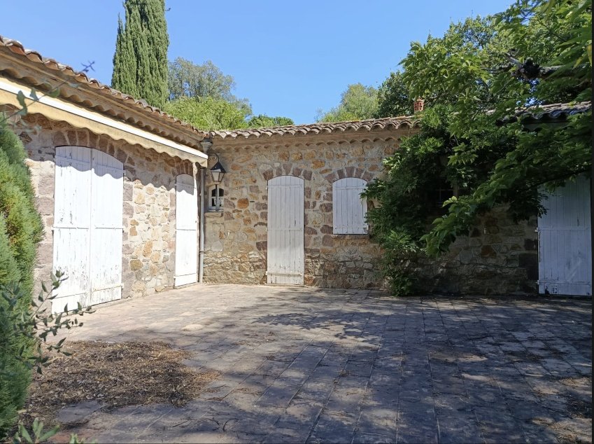 Villa in Gassin, Provence-Alpes-Côte d'Azur, France 1 - 19063956