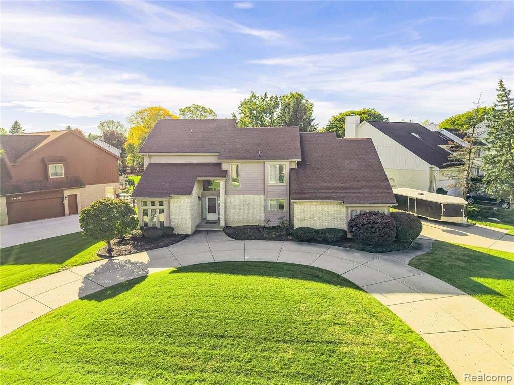 Casa en Farmington Hills, Míchigan, Estados Unidos 2 - 19063347