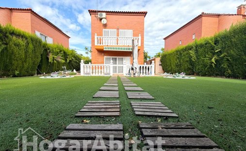 Villa in Moncada, Land Valencia, Spanien 1