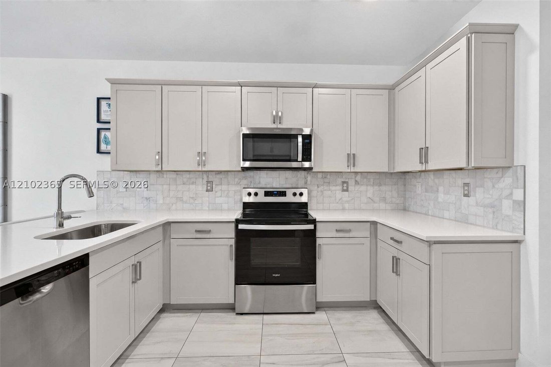 Townhouse in Miramar, Florida, United States 4 - 19062890