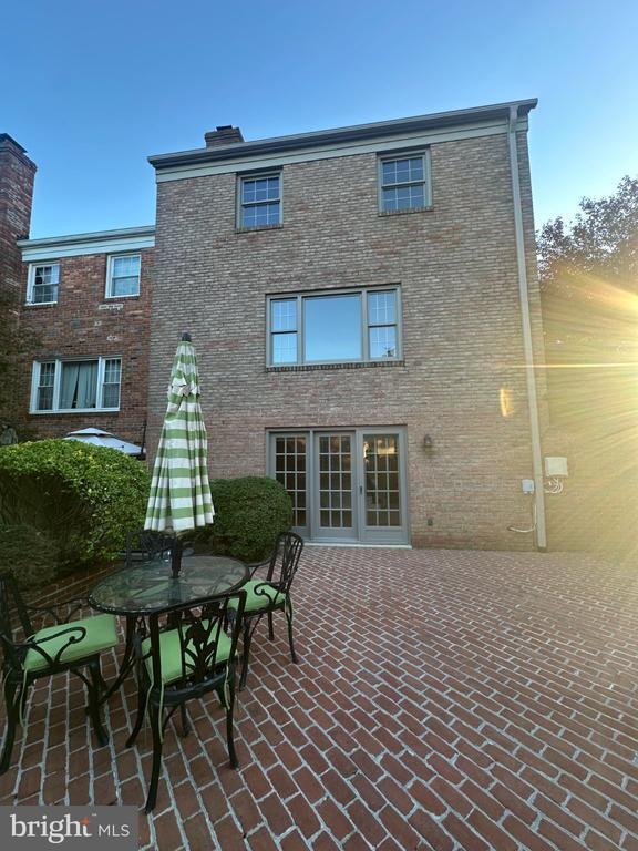 Townhouse in Oakton, Virginia, United States 5 - 19065814