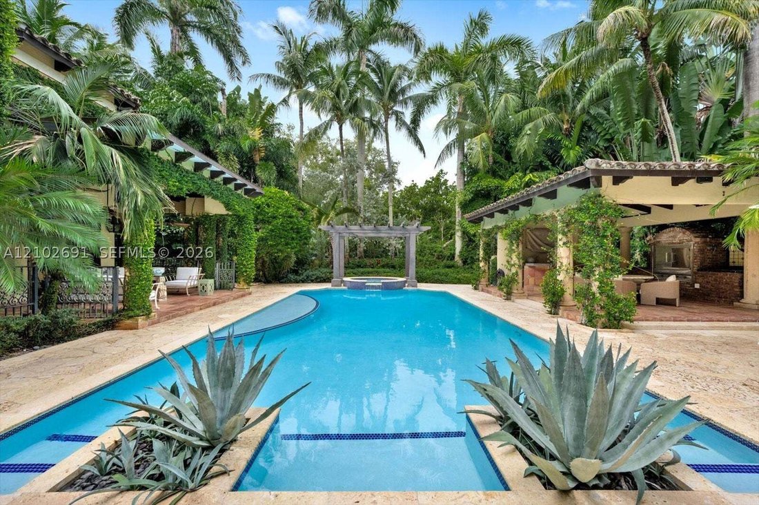 Maison à Coral Gables, Floride, États-Unis 3 - 19059313