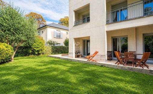 Apartamento en Napoleón, Maisons-Laffitte, Francia 1