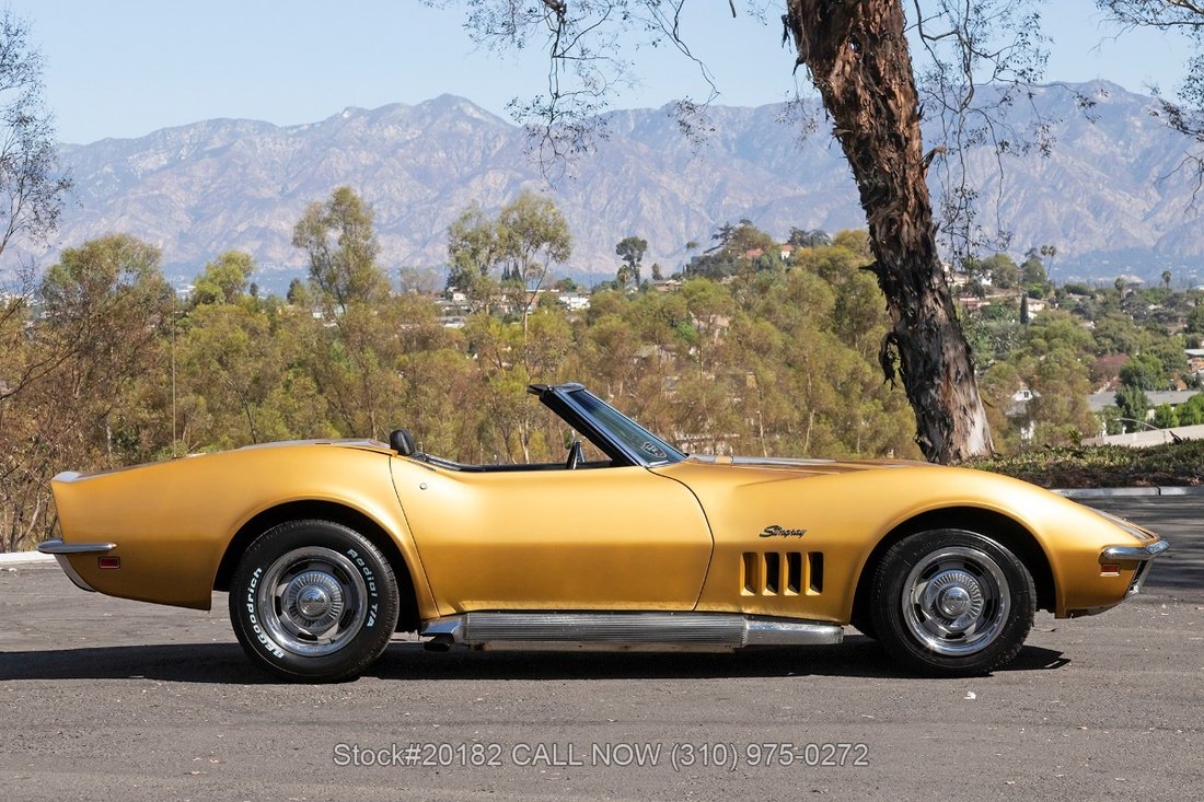 Chevrolet Corvette in Los Angeles, CA 5 - 19060294
