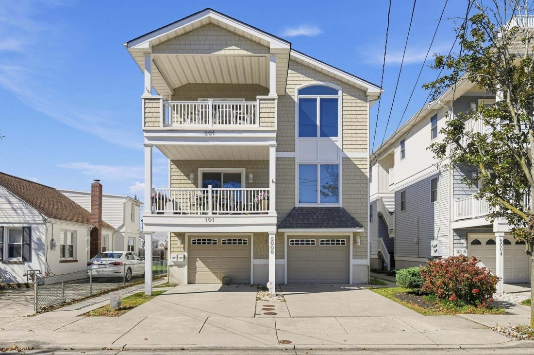 Condo in Wildwood, New Jersey, United States 1 - 19059372