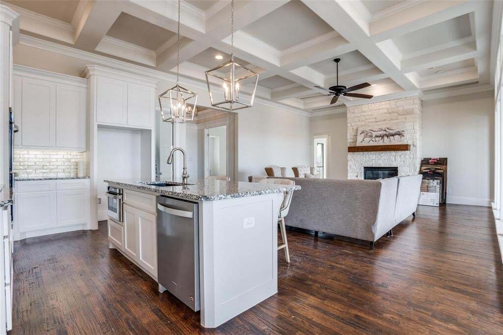 House in Weatherford, Texas, United States 4 - 19063868