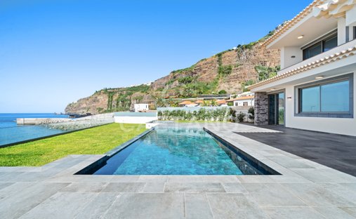 Villa in Ponta do Sol, Autonome Region Madeira, Portugal 1