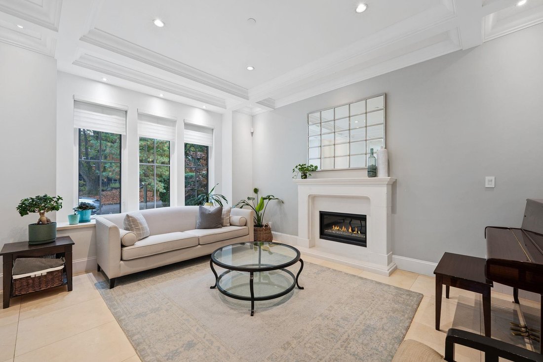 House in Vancouver, British Columbia, Canada 3 - 19065579