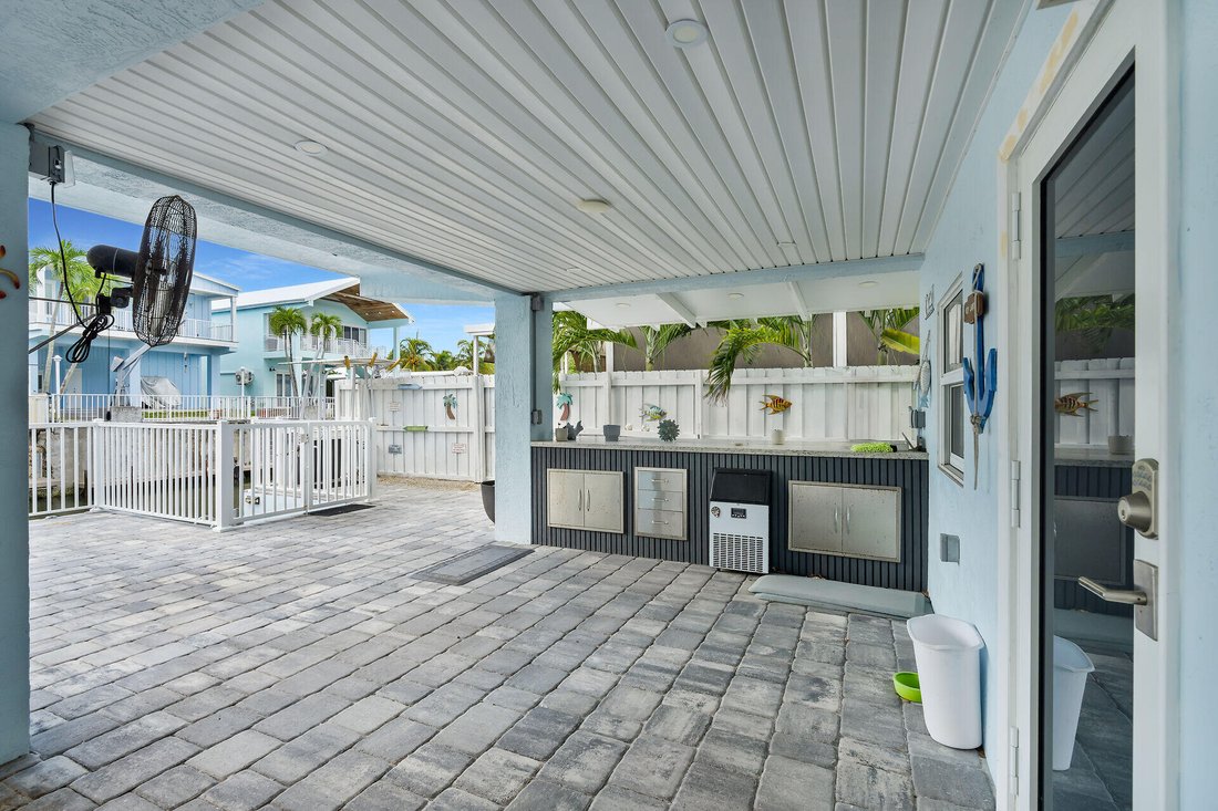 Casa en Key Colony Beach, Florida, Estados Unidos 4 - 19062156