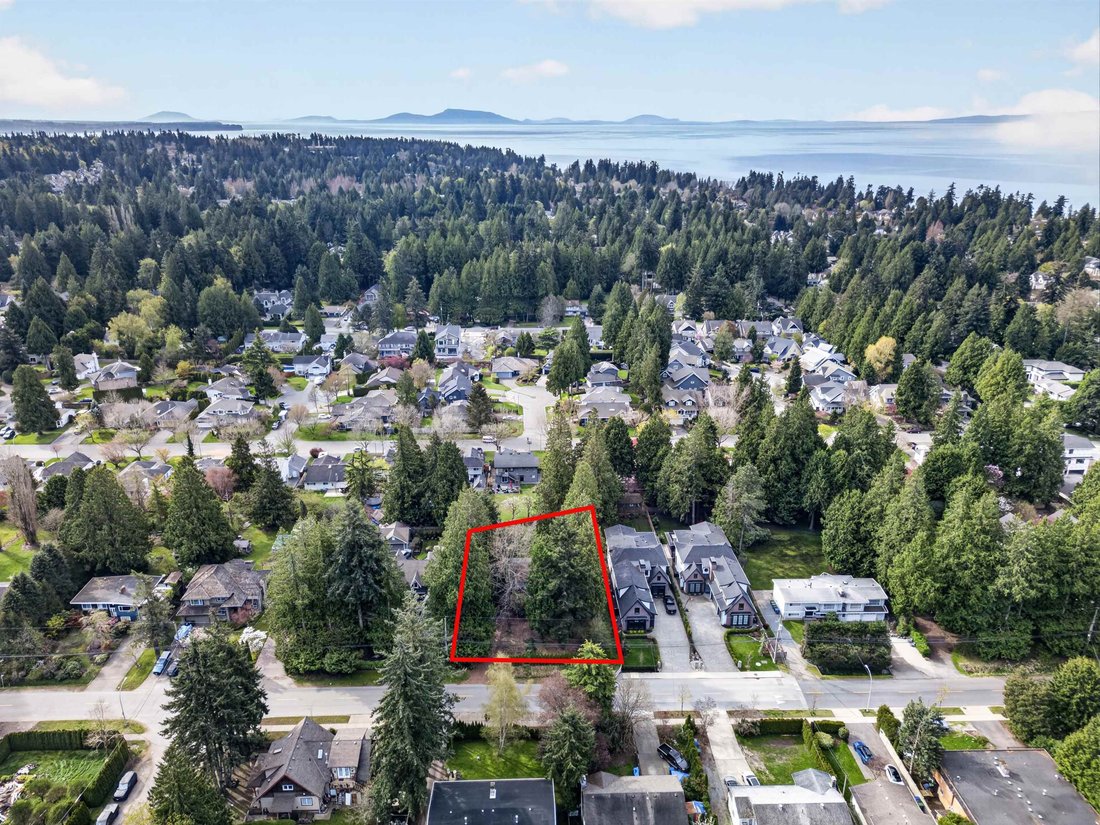House in Surrey, British Columbia, Canada 1 - 19065590