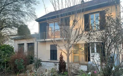 House in La Prairie des Presles, Le Perreux-sur-Marne, France 1