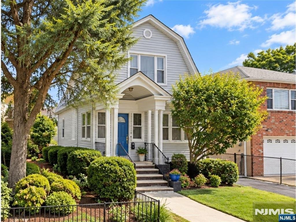 House in Fairview, New Jersey, United States 2 - 18980139