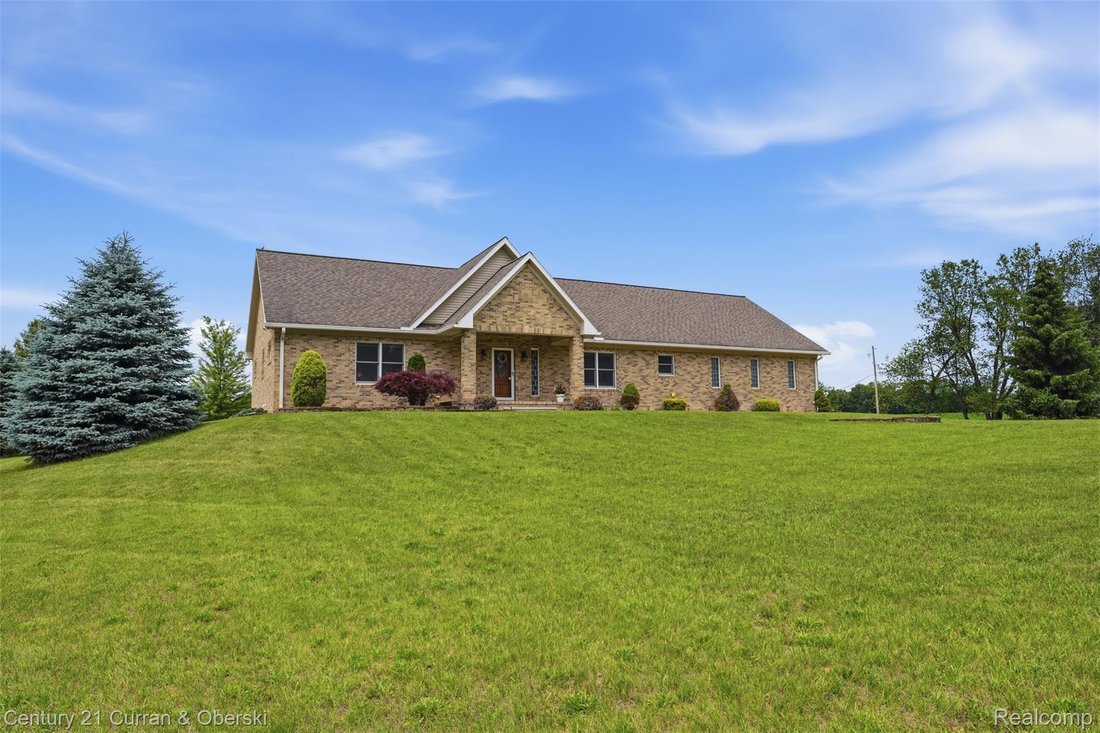 House in Leoni, Michigan, United States 2 - 19061399