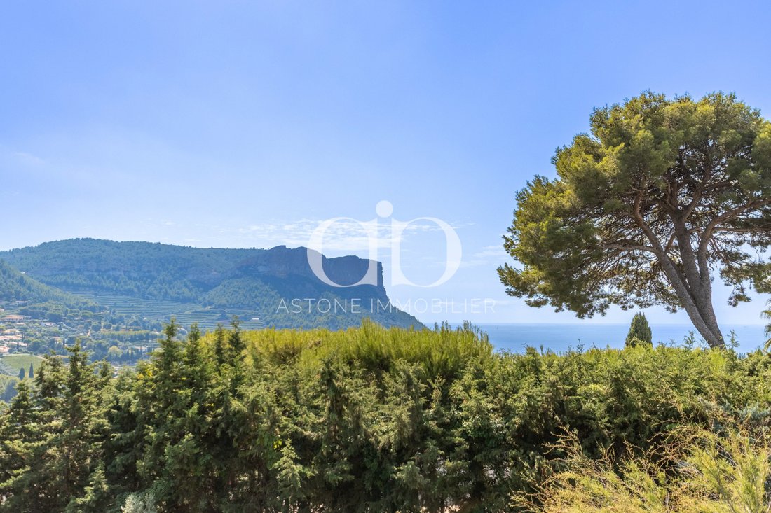 House in Cassis, Provence-Alpes-Côte d'Azur, France 1 - 19063974