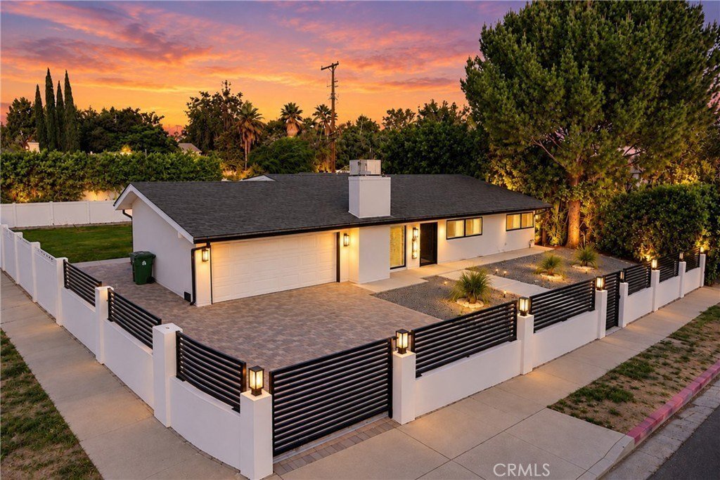 House in Los Angeles, California, United States 1 - 19065482