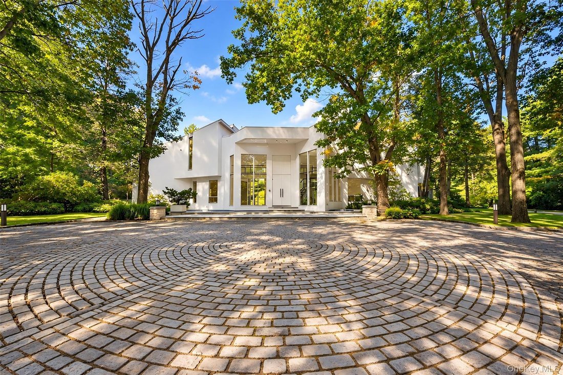 House in Old Westbury, New York, United States 1 - 19064237