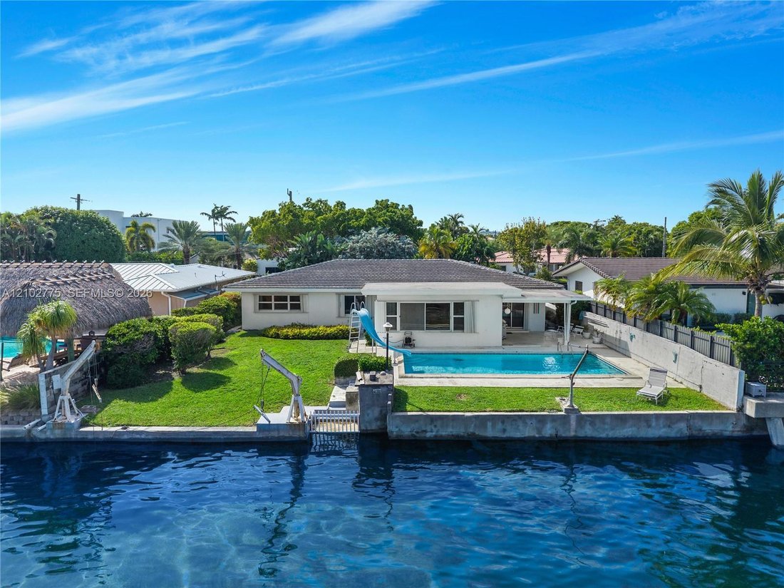 House in North Miami Beach, Florida, United States 1 - 19064166