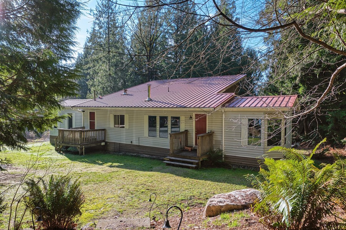 House in Sechelt, British Columbia, Canada 1 - 19061795